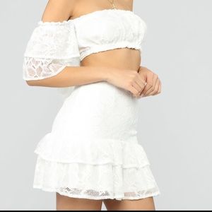 Lace skirt set